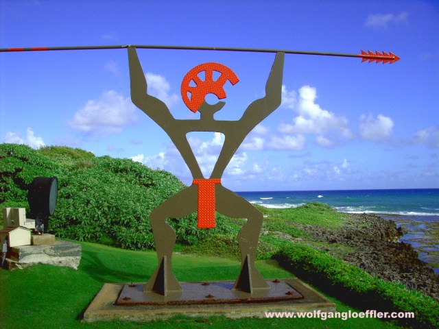 Warrior in the gardens of the Turtle Bay Resort