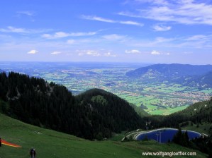 Blick vom Gipfel des Brauneck auf das Alpenvorland